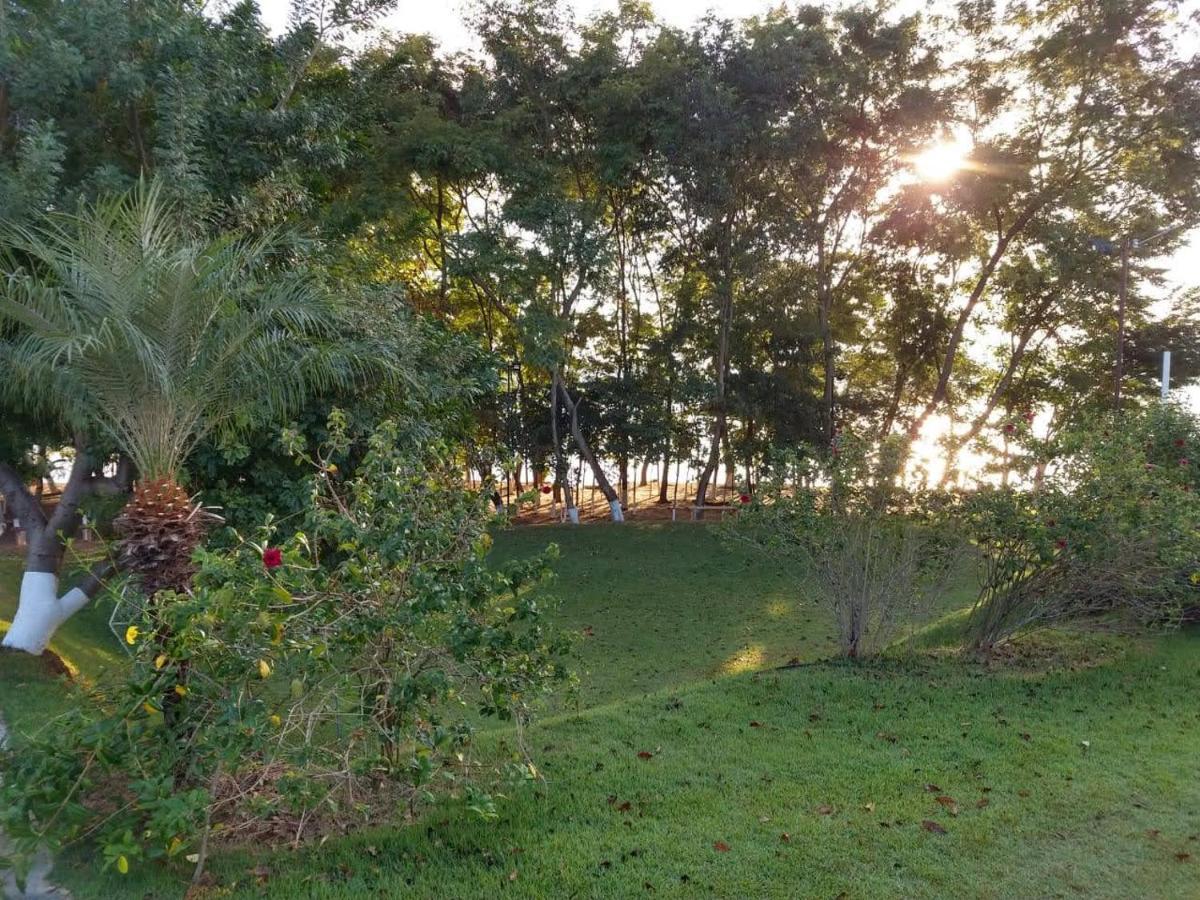 Enseada Nautico Apart Flat I Vista Para O Lago Corumba Caldas Novas Buitenkant foto